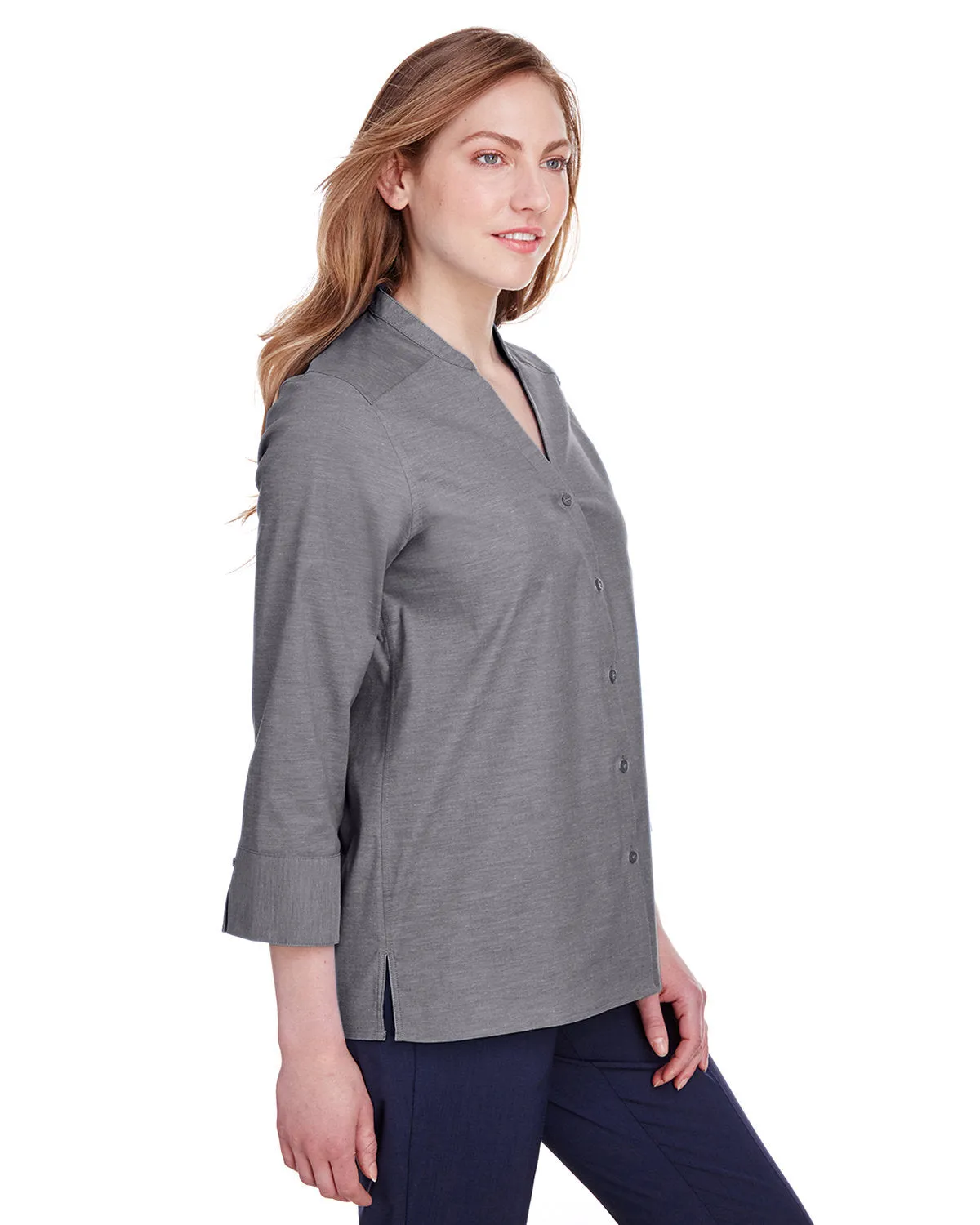 Devon & Jones Ladies' Crown Collection™ Stretch Pinpoint Chambray 3/4 Sleeve Blouse