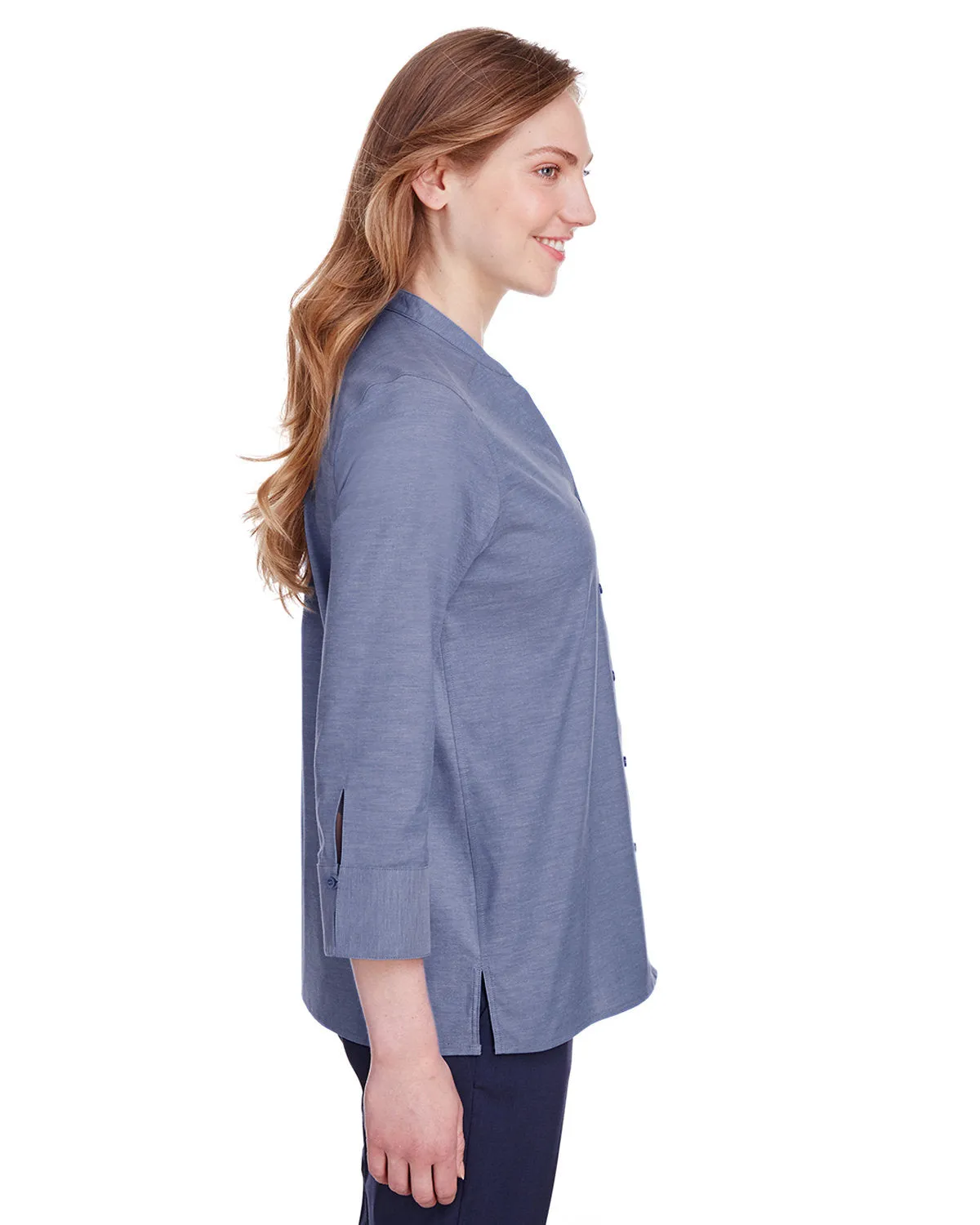 Devon & Jones Ladies' Crown Collection™ Stretch Pinpoint Chambray 3/4 Sleeve Blouse