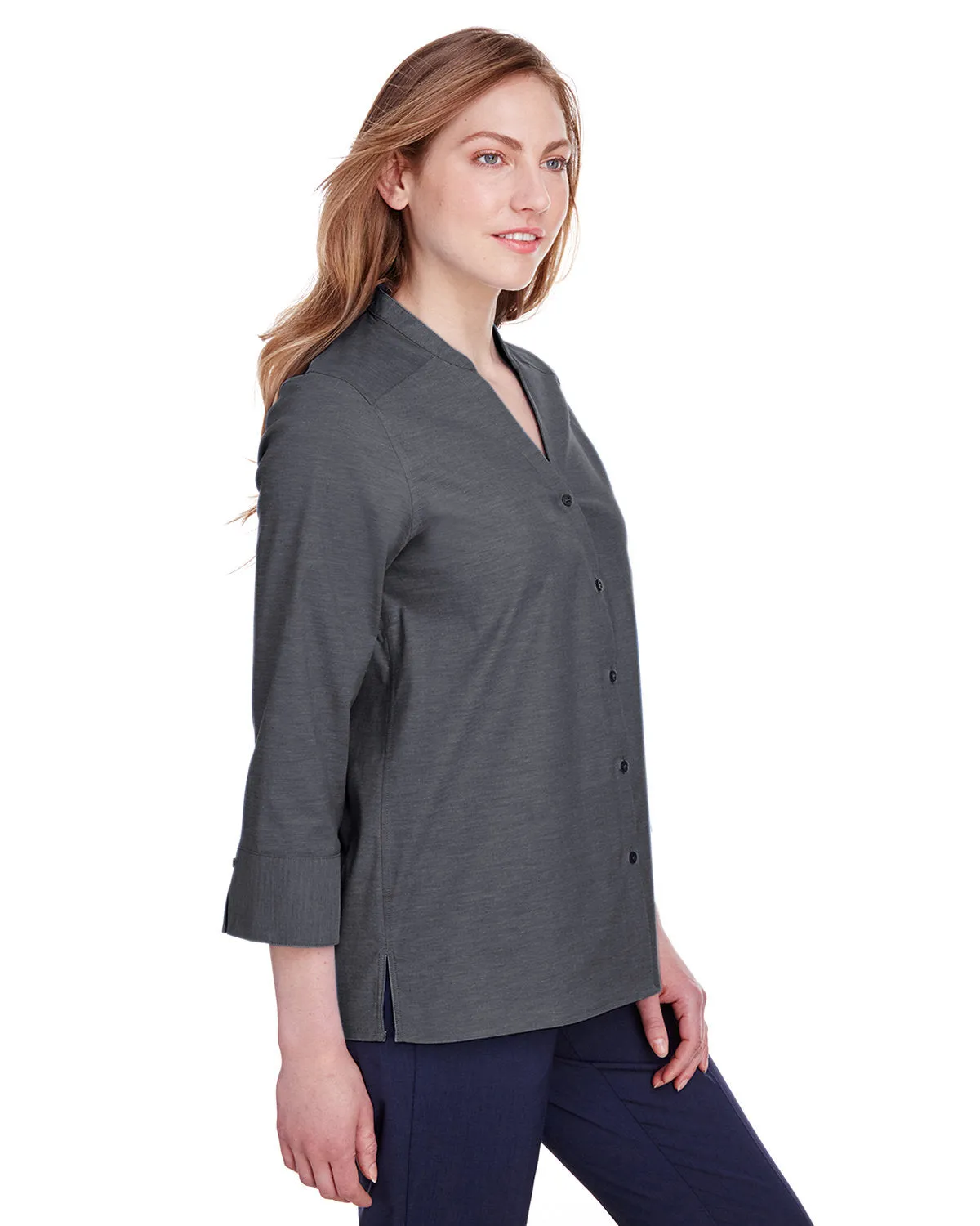 Devon & Jones Ladies' Crown Collection™ Stretch Pinpoint Chambray 3/4 Sleeve Blouse