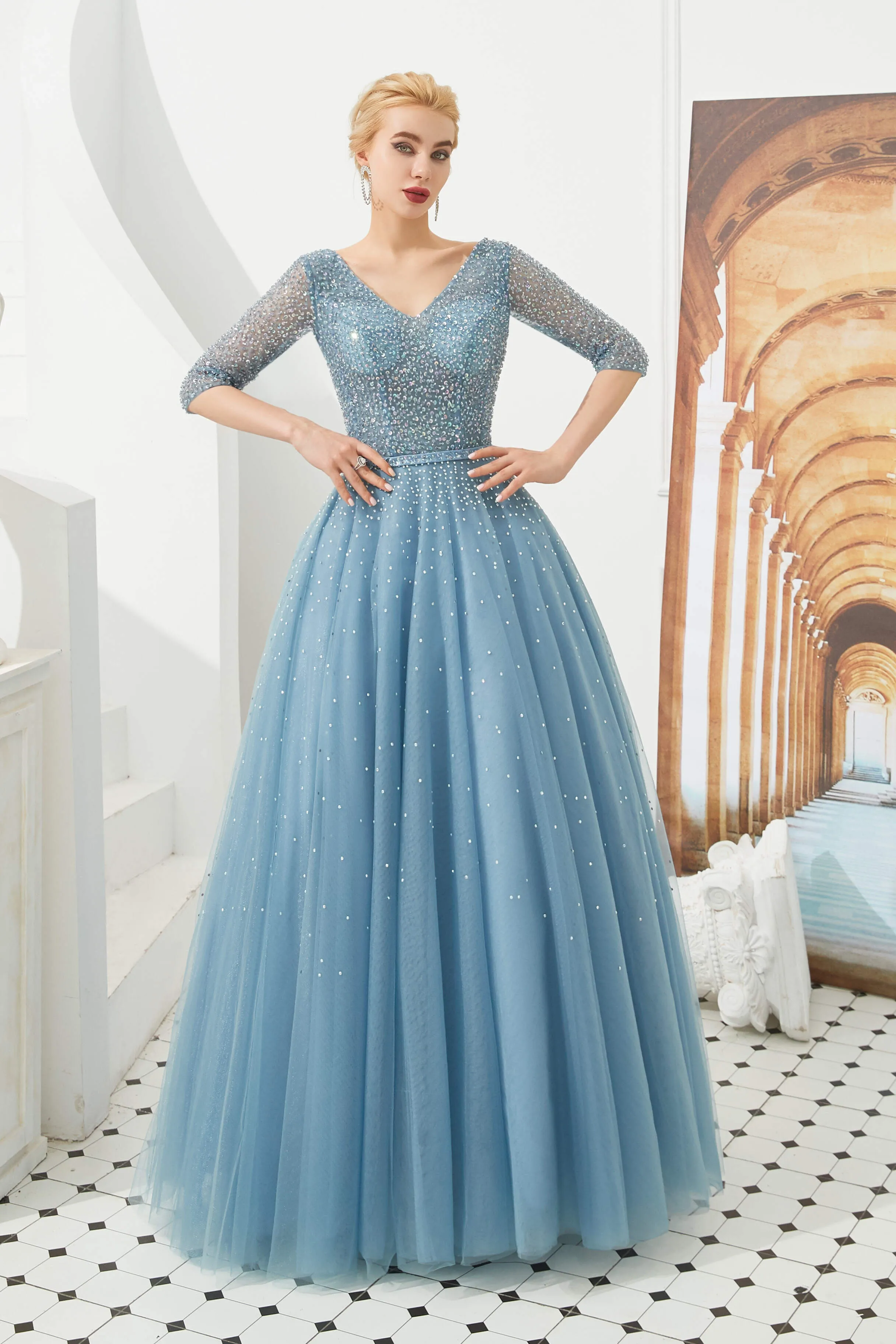 Dusty Blue V-Neck Half-Sleeve Prom Dresses Long With Beadings Lace-up