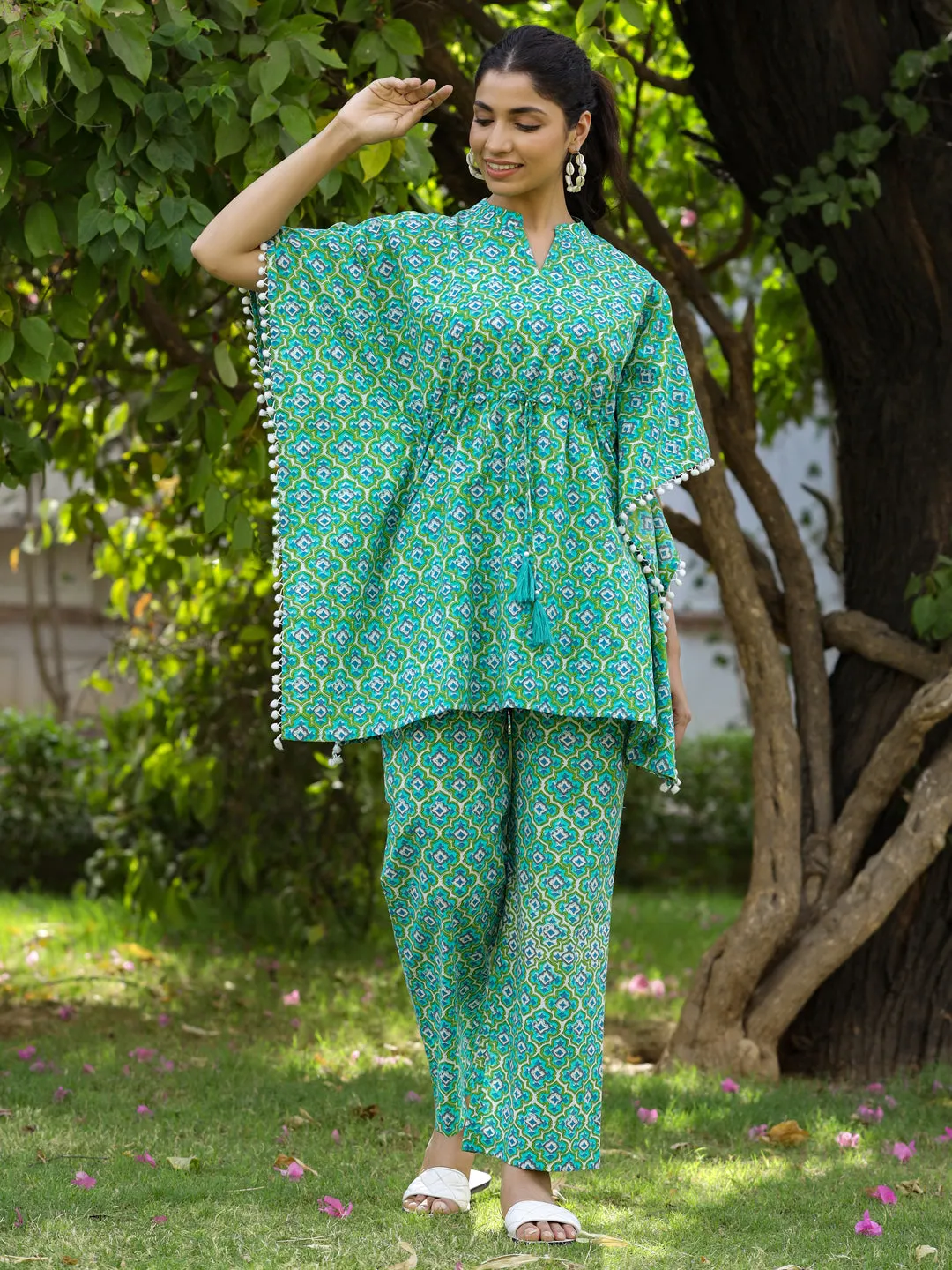 Green Ethnic Printed Cotton Kaftan With Pants Lounge Wear