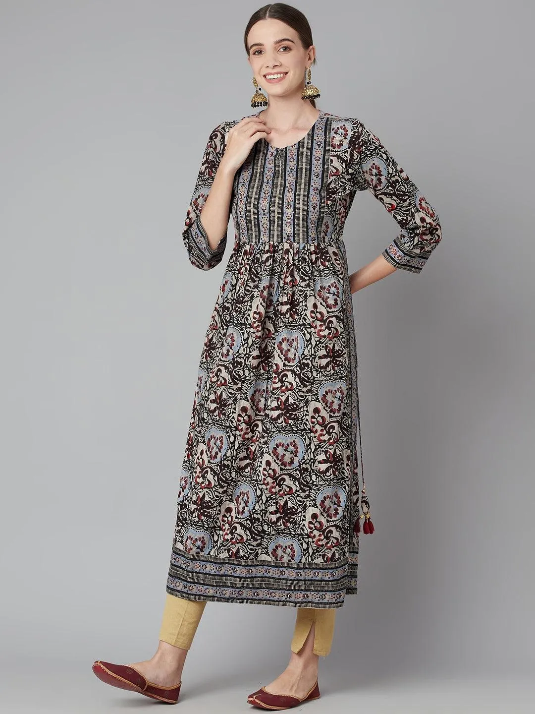 Jashvi Grey Cotton Gathered Kurta With Side Slits.