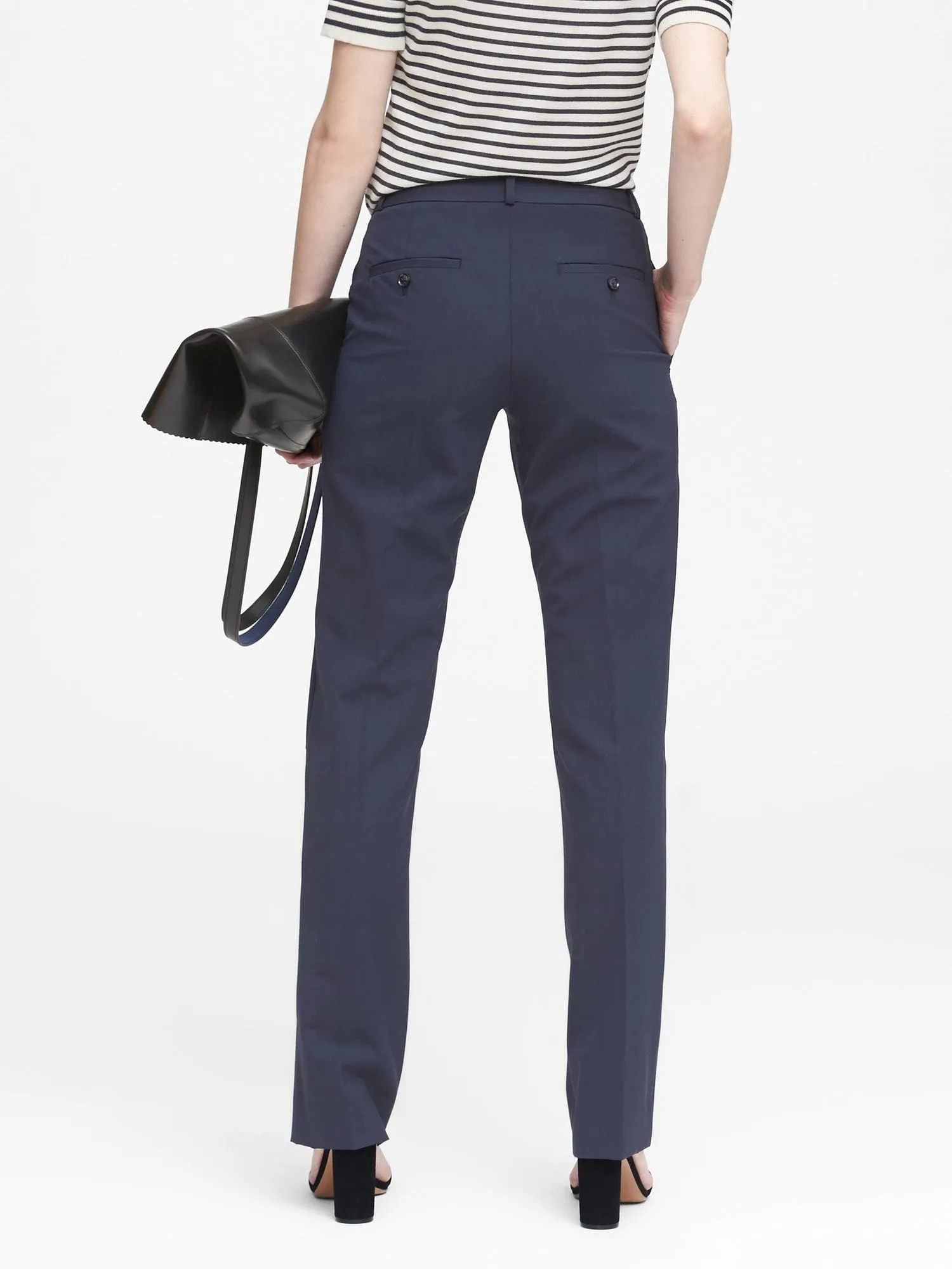 Logan Trouser-Fit Wool-Blend Pant in Navy