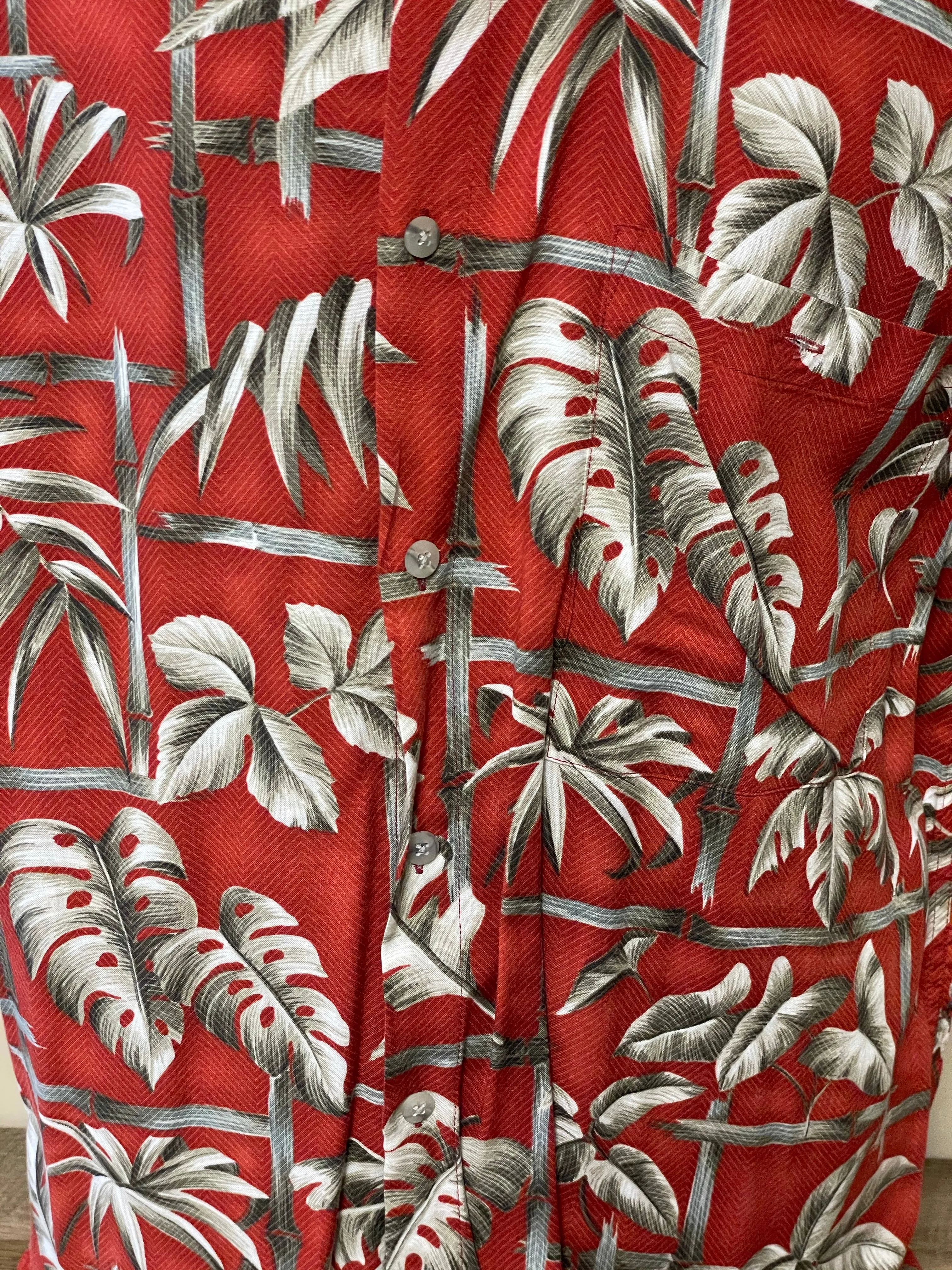 Mens ST JOHNS BAY Rayon Caribbean Island Camp Shirt Medium Palm Tree Pocket