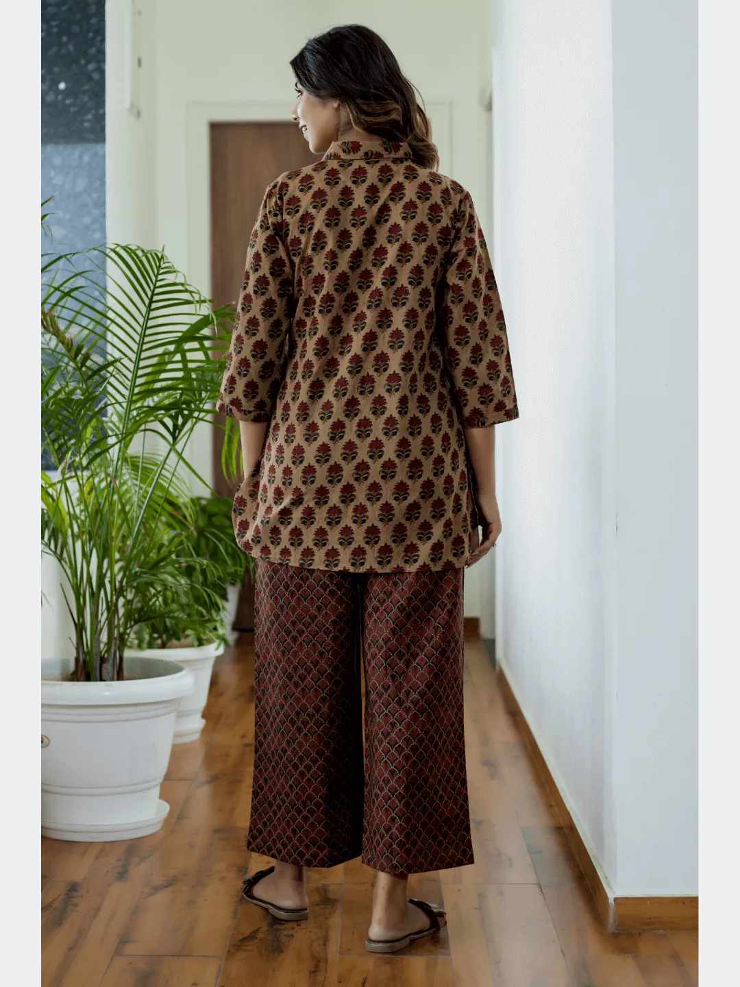 Mesh Brown Collared Cotton Loungewear