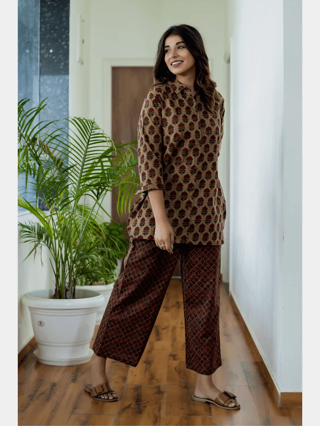 Mesh Brown Collared Cotton Loungewear