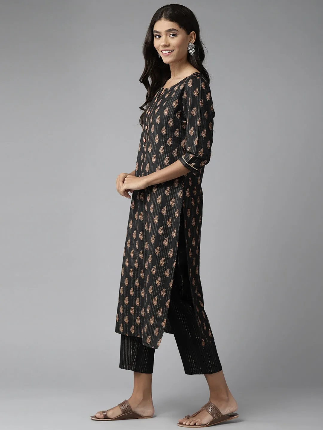 Women Black Cotton Lurex Kurta Set With Dupatta